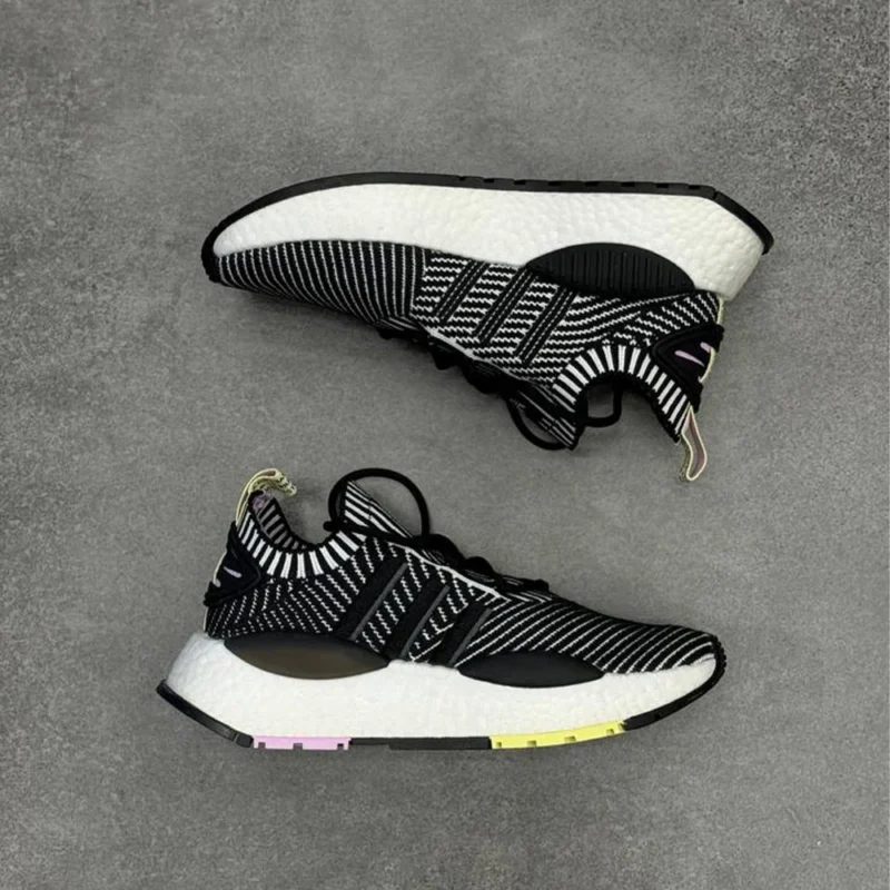 کتونی آدیداس ان ام دی adidas NMD 
IE9594 - Image 3