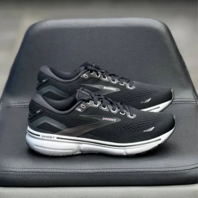 کتونی بروکس گاست 15 Brooks ghost 15 1203801B014