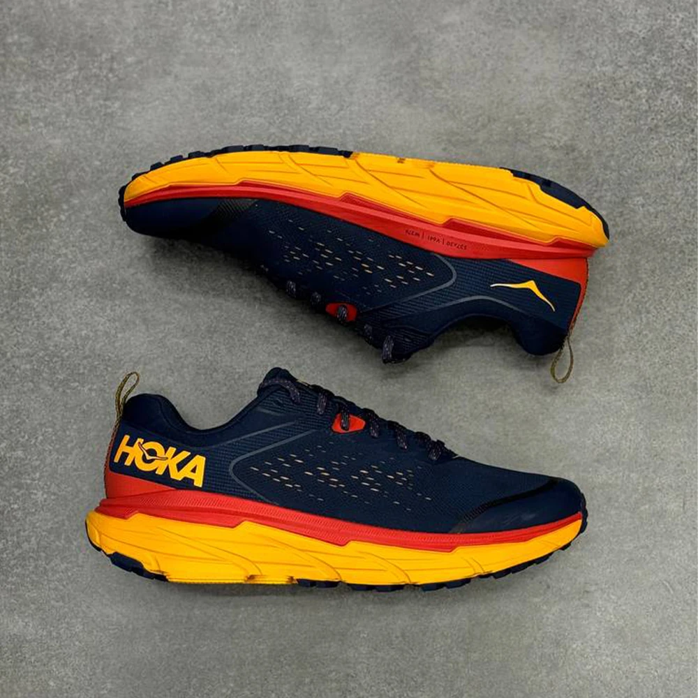 Hoka challenger 6 Hoka challenger ATR 6 1106513 (2) کتونی هوکا چلنجر 6 Hoka challenger ATR 6 
1106513 - Image 3
