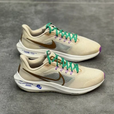 کتونی نایک ایر زوم پگاسوس 39 Nike Air zoom pegasus 39 DV8922100
