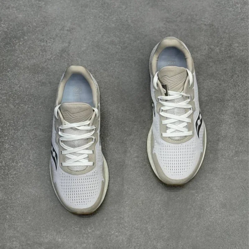 کتونی ساکونی فریدام 4 Saucony freedom 4 
S1061715 - Image 2