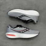 کتونی ساکونی تریامف 21 Saucony triumph 21 
S 2088130 - Image 3