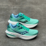 کتونی ساکونی تریامف 21 Saucony triumph 21 S10881118