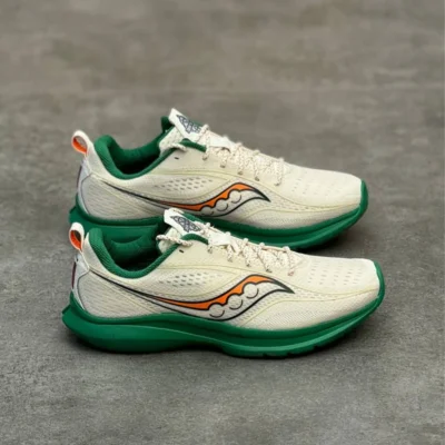 کتونی ساکونی کینوارا Saucony kinvara S 1072317