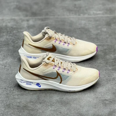 کتونی نایک ایر زوم پگاسوس 39 Nike Air zoom pegasus 39 DV8922100