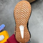 کتونی ریباک فلوت زیگ Reebok float zig 
100202510 - Image 4