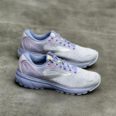 کتونی بروکس گاست 14 Brooks ghost 14 1203561B566