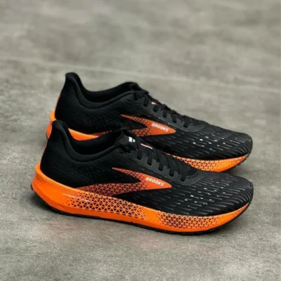کتونی بروکس هایپریون تمپو Brooks hyperion tempo 1103391D064