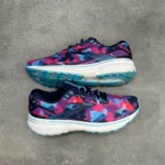 کتونی بروکس گاست 15 Brooks ghost 15 
1203801B423 - Image 2