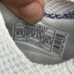 کتونی بروکس لوایتد جی تی اس Brooks levitate GTS 
1203601B127 - Image 4