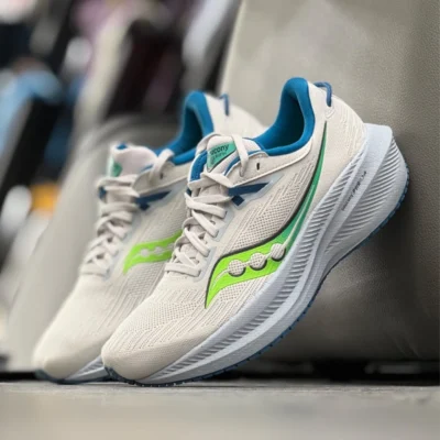 کتونی ساکونی تریامف 21 Saucony triumph 21 S10881117