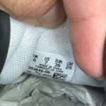 کتونی پوما کارینا Puma karinia 
39384606 - Image 4
