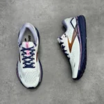 کتونی بروکس گاست 15 Brooks Ghost 15 
1203801D492 - Image 3