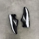 کتونی بروکس گاست 16 Brooks Ghost 16 
1104181D090 - Image 2