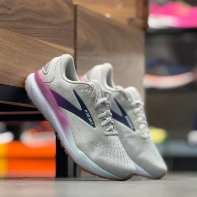 کتونی بروکس گاست 16 Brooks Ghost 16 1204071D175