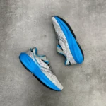 کتونی ساکونی تریامف 21 Saucony Triumph 21 
S2088160 - Image 3