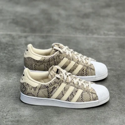 کتونی آدیداس سوپر استار adidas super star GW2192