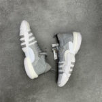 کتونی آدیداس ترای یانگ 2 adidas trae young 2 
H03842 - Image 4