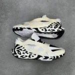 کتونی آدیداس الترابوست adidas ultraboost 
GY4410 - Image 2