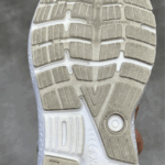 کتونی بروکس گاست 16 brooks ghost 16 
1204071B151 - Image 4