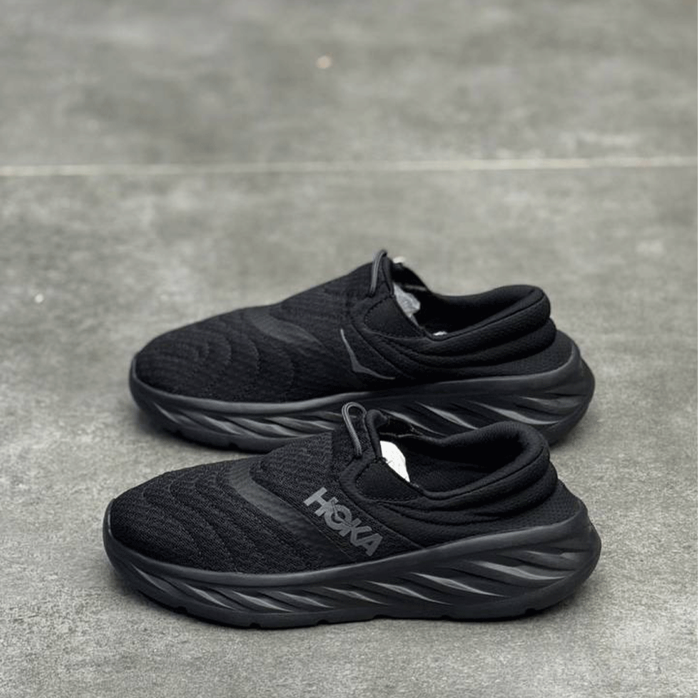 کتونی هوکا بدون بند hoka recovery
1119397BBLS