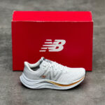 کتونی نیوبالانس فویل سل پروپیل newbalance fuelcell prople 
WFCPRGB4 - Image 2