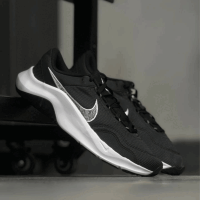 کتونی نایک لجند اسنشل nike legend essential DM1120-001