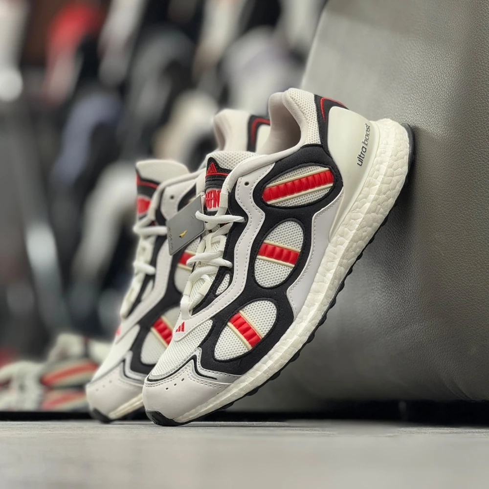 کتونی آدیداس الترابوست سوپرنوا دی ان آ adidas ultraboost supernova DNA YYA606001