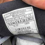 کتونی بروکس ادیکشن واکر Brooks addiction walker 
1103191D083 - Image 5
