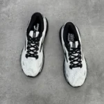 کتونی بروکس گاست 15 Brooks ghost 15 
1103931D121 - Image 2