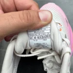 کتونی بروکس گاست 15 Brooks ghost 15 
1203801B139 - Image 4