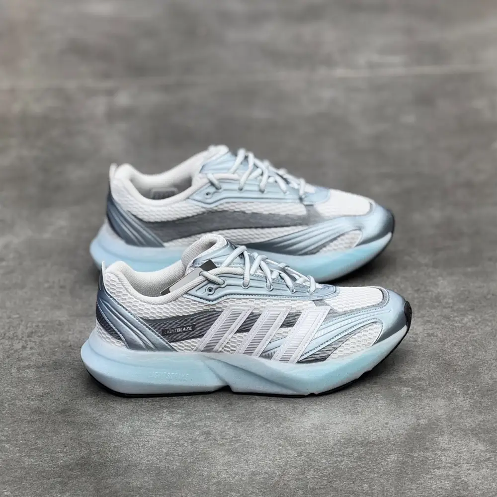 کتونی آدیداس لایت بلیز گلو Adidas Lightblaze Glow JP6327