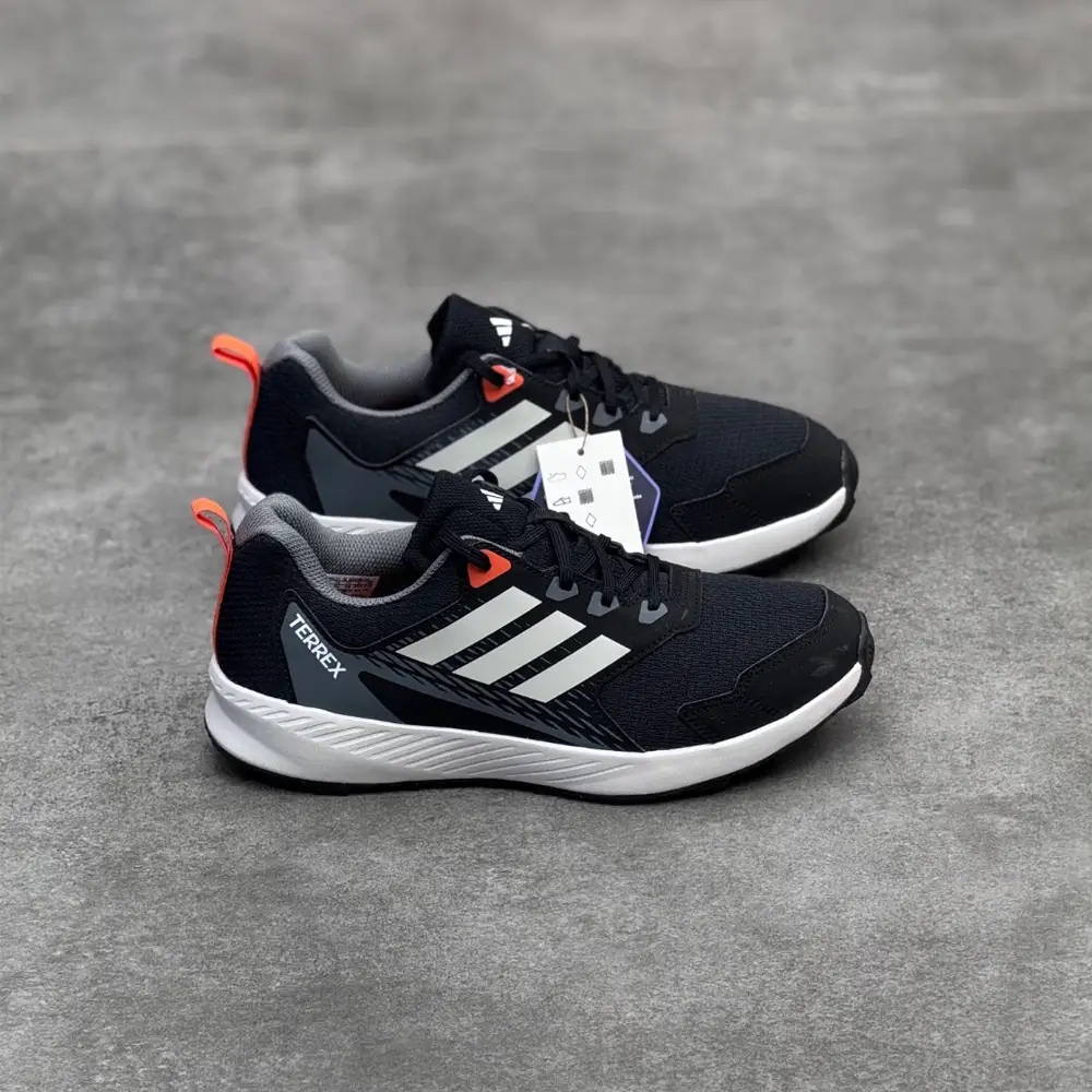 کتونی آدیداس ترکس تریس فایندر Adidas Terrex Tracefinder JS0849