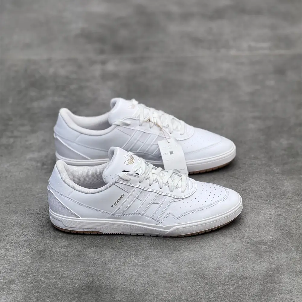 کتونی آدیداس تیشاون 2 Adidas Tyshawn 2 JQ1130